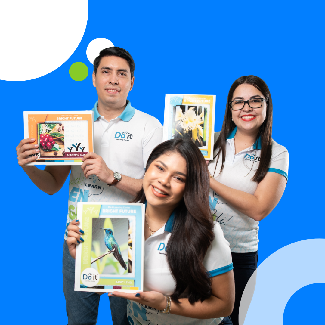 Equipo docente de Do It con libros Bright Future